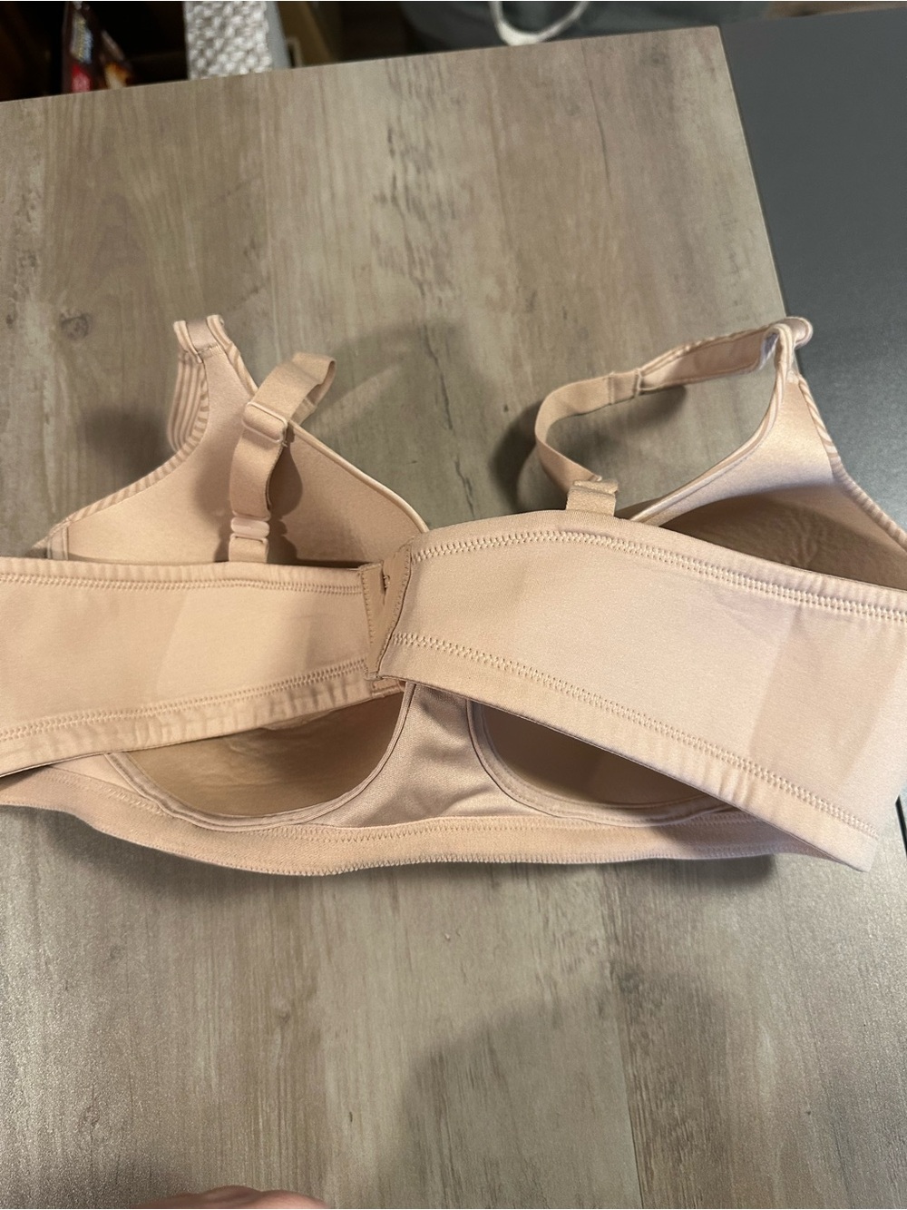 Vanity Fair Bra Nude 42C NWOT - Picture 2 of 3